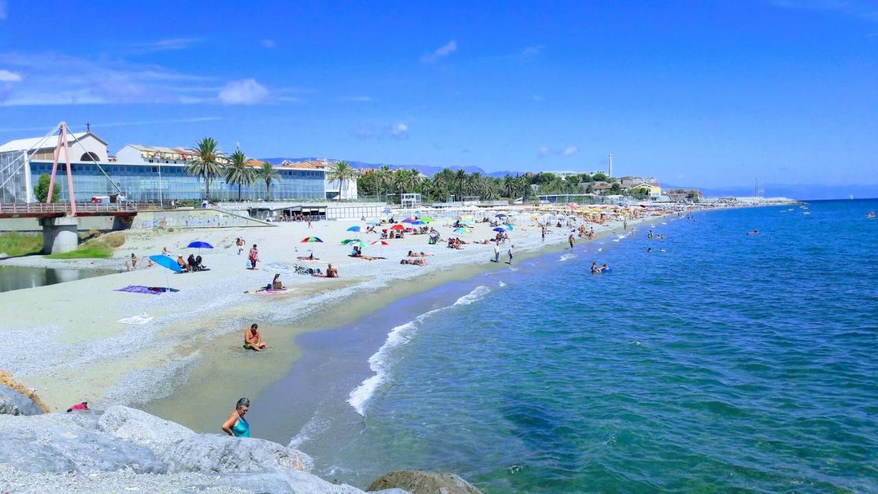 Appartamenti Lungomare Savona Zewnętrze zdjęcie